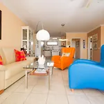 Apartamento Colina Del Sol 1106