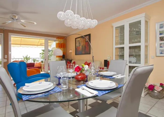 Apartamento Colina Del Sol 1106